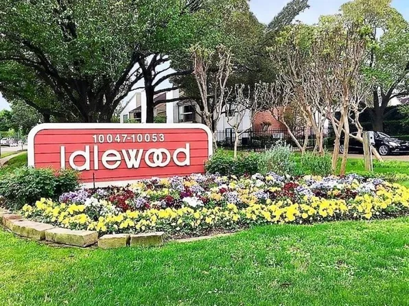 10049 Westpark Dr APT 136, Houston, TX 77042