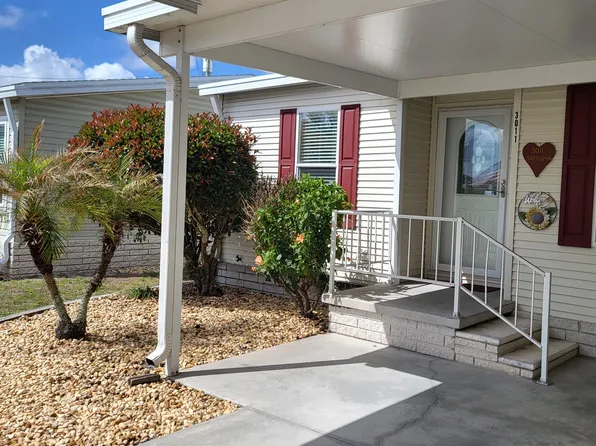 3011 Satsuma St, Wimauma, FL 33598