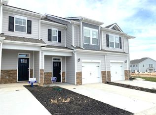 124 Creekview Rd, Hendersonville, NC 28791