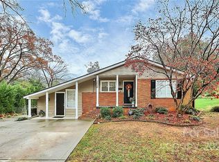 3028 Sudbury Rd, Charlotte, NC 28205