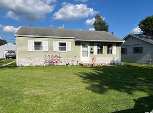 1622 Lakeview Ter, Jacksonville, IL 62650