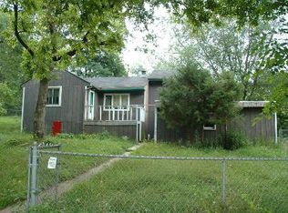 39295 W Channel Ave, Antioch, IL 60002