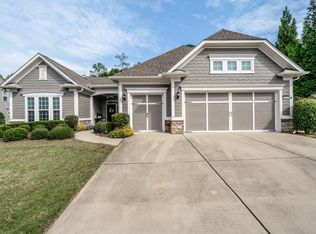 1011 Lake Front Ct, Greensboro, GA