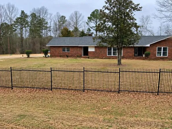 3957 County Road 7708, Troy, AL 36081