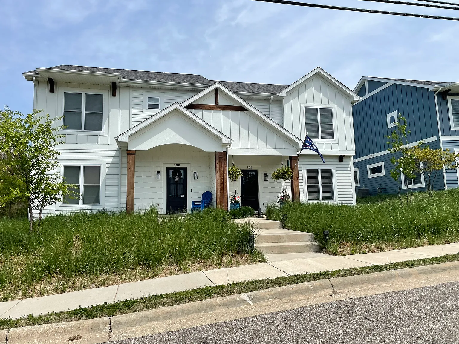 3 bed, 2.5 bath, 1752 sqft, $2,200 — Photo 1