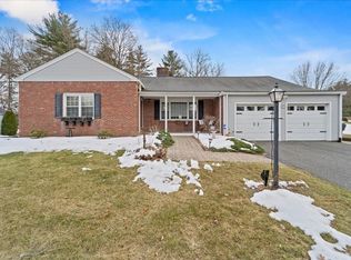 5 Brookside Dr, Wilbraham, MA 01095