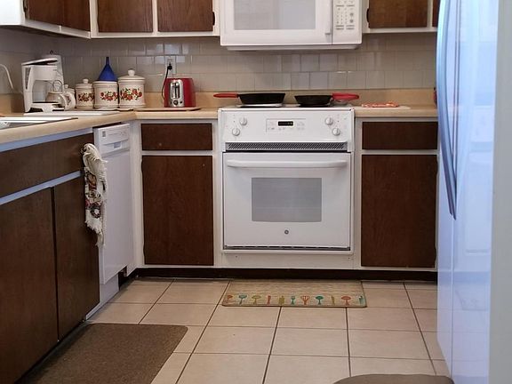 3rd image of 3277 Silver Arrow Dr