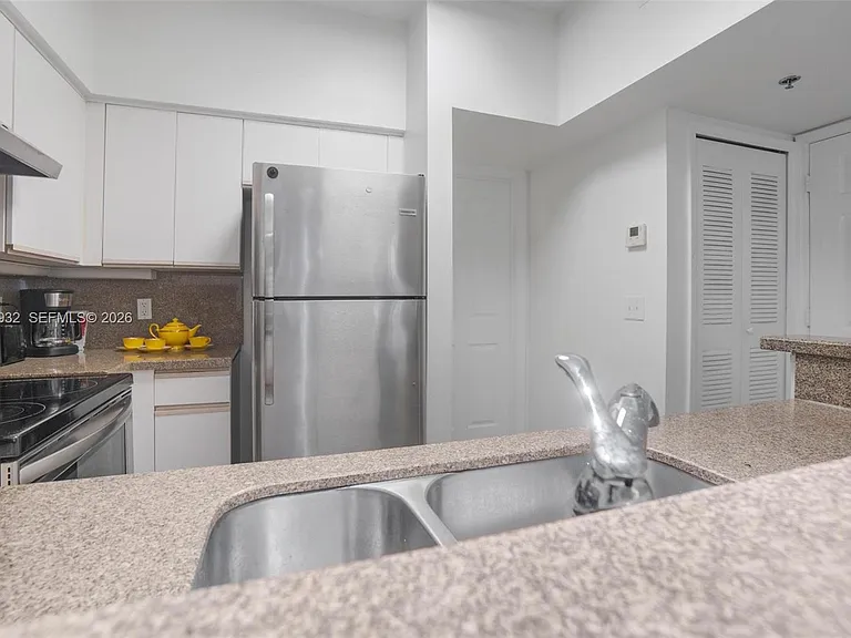 3145 NE 184th St #5102 — Photo 14