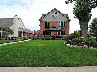 35775 Schmid Dr, New Baltimore, MI
