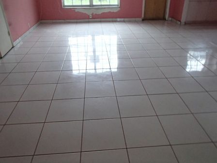 4th image of 15240 NE 12th Ave
