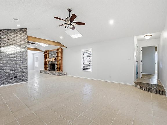 4th image of 4874 Luella Rd