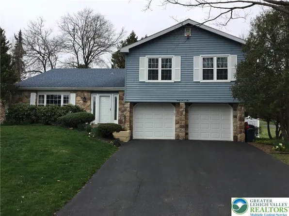 3605 Chalmette Rd S, Allentown, PA 18104