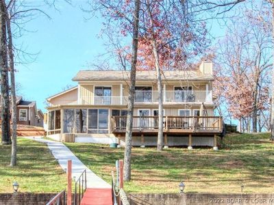 2222 Peninsula Ct, Osage Beach, MO, 65065