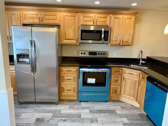 3rd image of 7427 Saint Patricia Ct