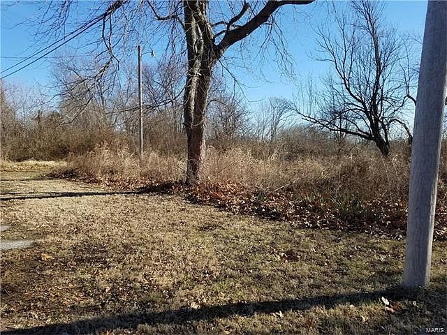 1st image of 401 Exchange Ave