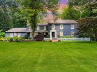 70 Fox Run, East Greenwich, RI 02818
