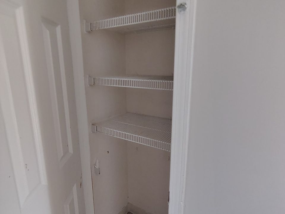 1st image of 3108 Gallant Dr