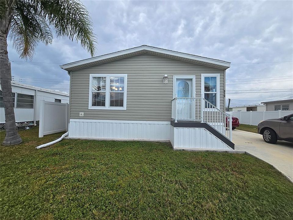 1st image of 919 50TH AVENUE W