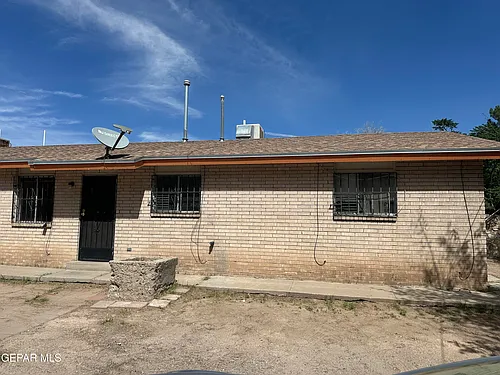 7828 West Dr #E Photo 1