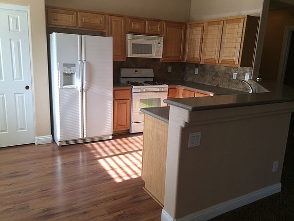 5th image of 1092 Slate Crossing Ln Unit 102