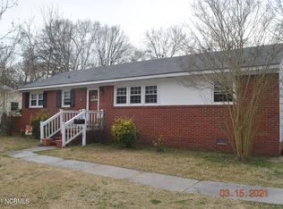 107 Summersill Dr, Jacksonville, NC 28540