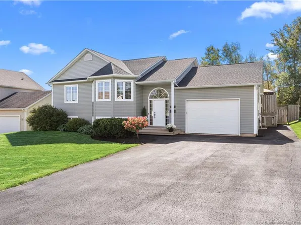 133 Tranquille St, Dieppe, NB E1A 0A2