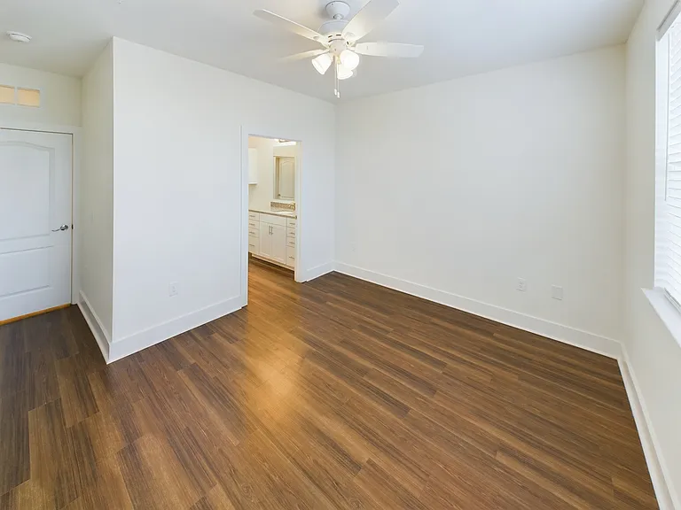 1041 Champion Way #24-102 — Photo 4