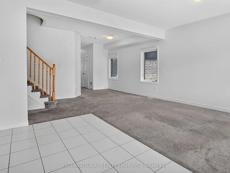 240 Ridley Cres — Photo 13