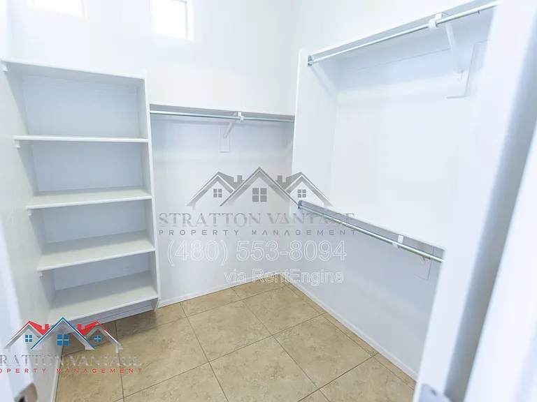 2728 E Megan St — Photo 14