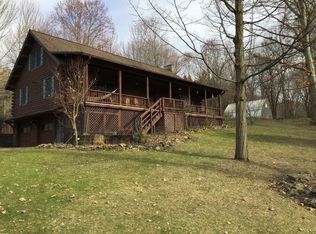 20 Elm St, Chatham, NY 12037