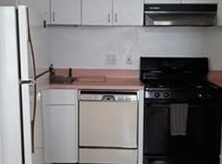 190 Appleton St #1, Cambridge, MA 02138