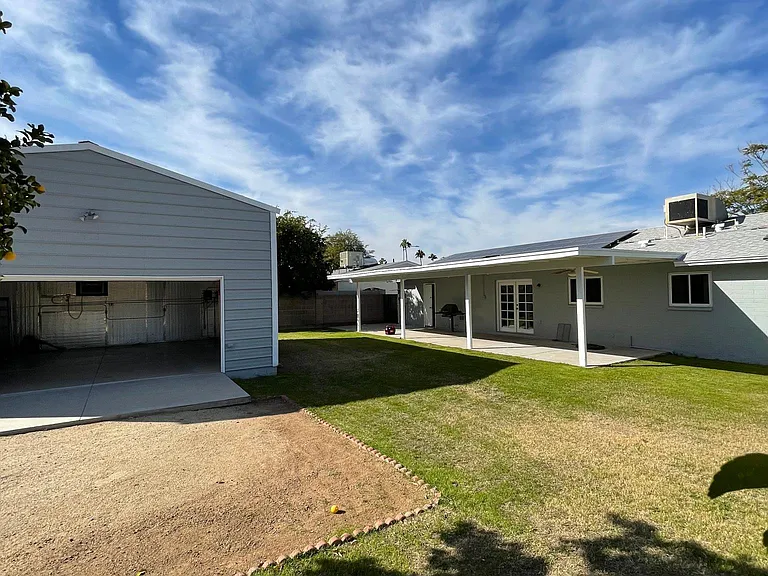 3443 E Poinsettia Dr — Photo 3