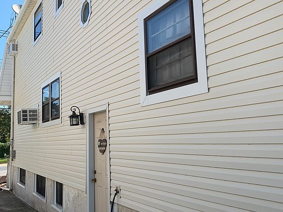 3rd image of 174 Fahy Ave
