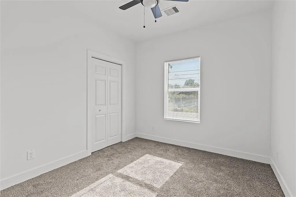 3 bed, 2.0 bath, $1,600 — Photo 3