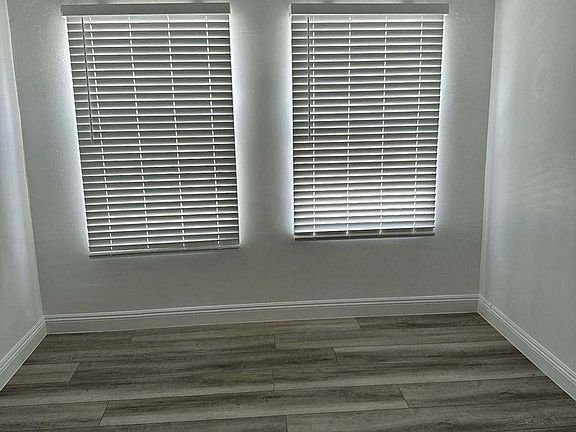 2nd image of 1352 S Union Ave #0B-1Ba