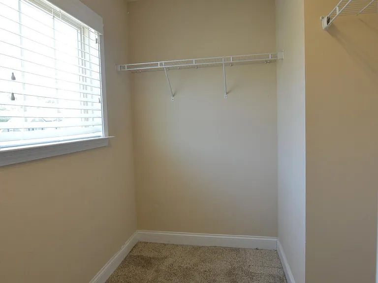 304 Vilas Way S — Photo 22