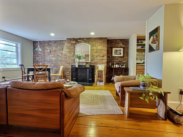 100 Park St APT 7, Portland, ME 04101