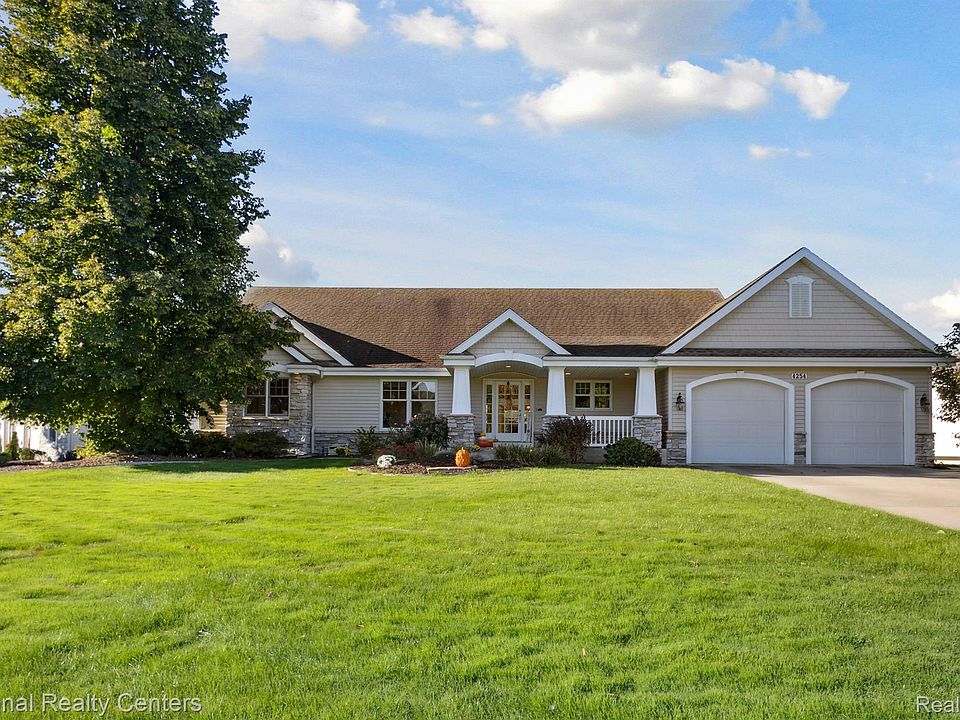 1st image of 4254 Oak Meadow Dr