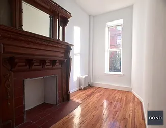 Rented by Bond New York