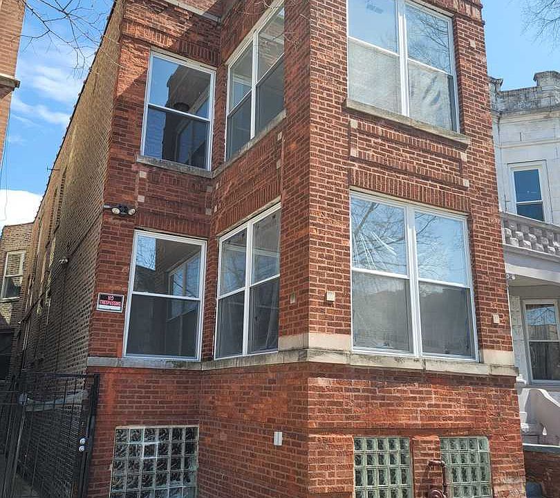1st image of 1833 S Lawndale Ave