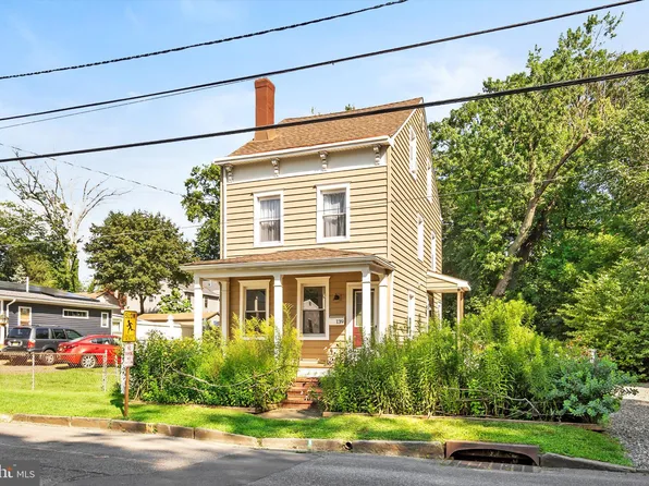 139 Elizabeth St, Bordentown, NJ 08505