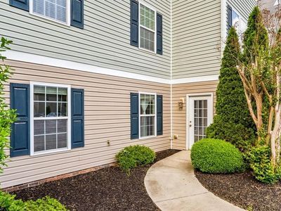 4702 Pennoak Ln, Greensboro, NC, 27409