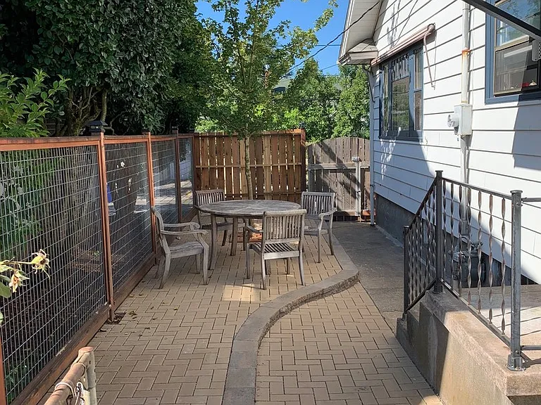 5134 NE Multnomah St — Photo 17
