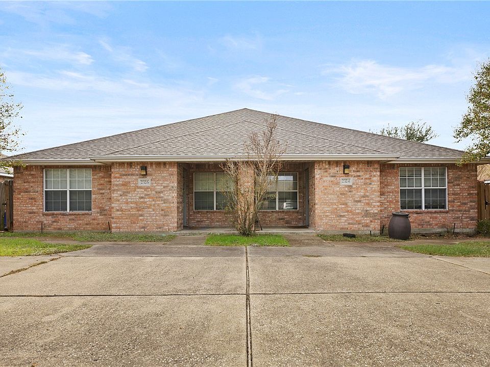 1st image of 2326 Pheasant Ln