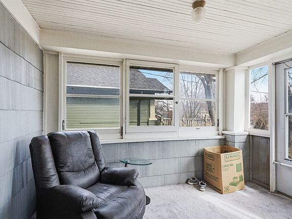 3rd image of 2016 30th St