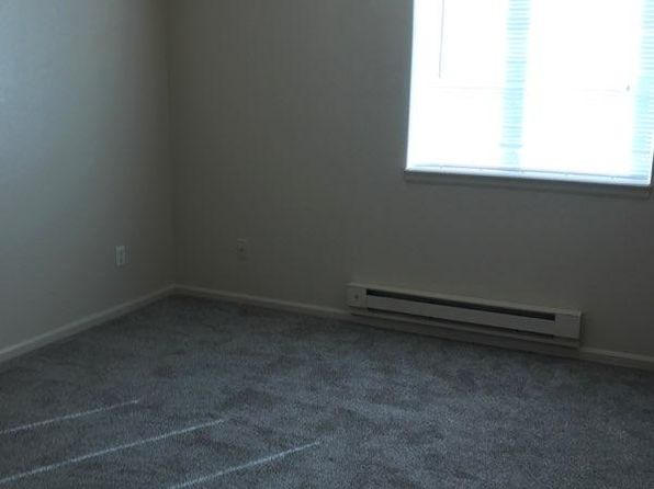 2120 Orchard Pl APT 4
