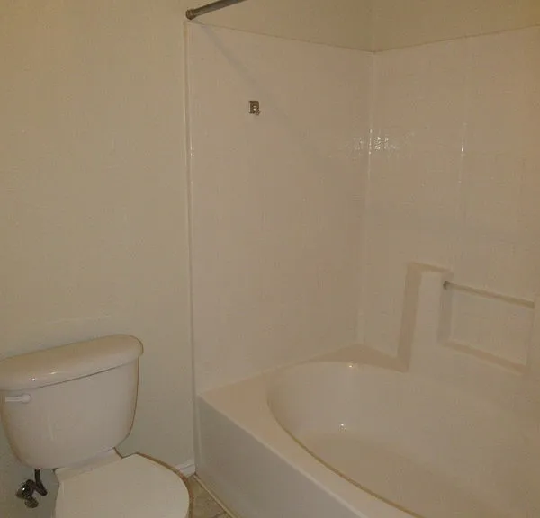 319 Lake Wichita Dr — Photo 11