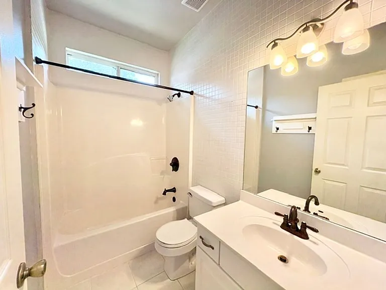 120 Juniper Dr — Photo 17
