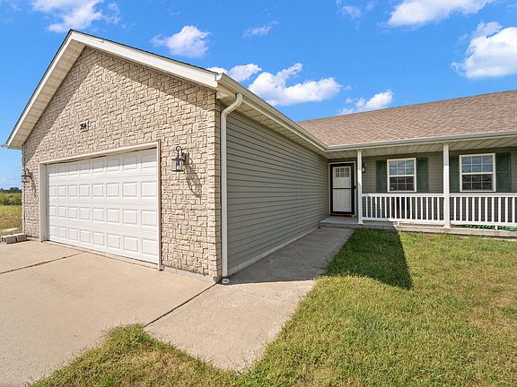 4th image of 264 S Meadow Ln