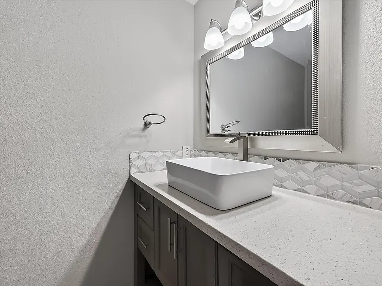 11280 Braes Forest Dr #406 — Photo 38